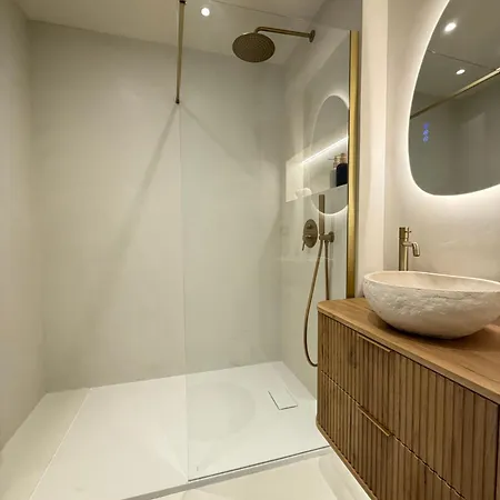 Riviera Heights Monaco Apartamento *
